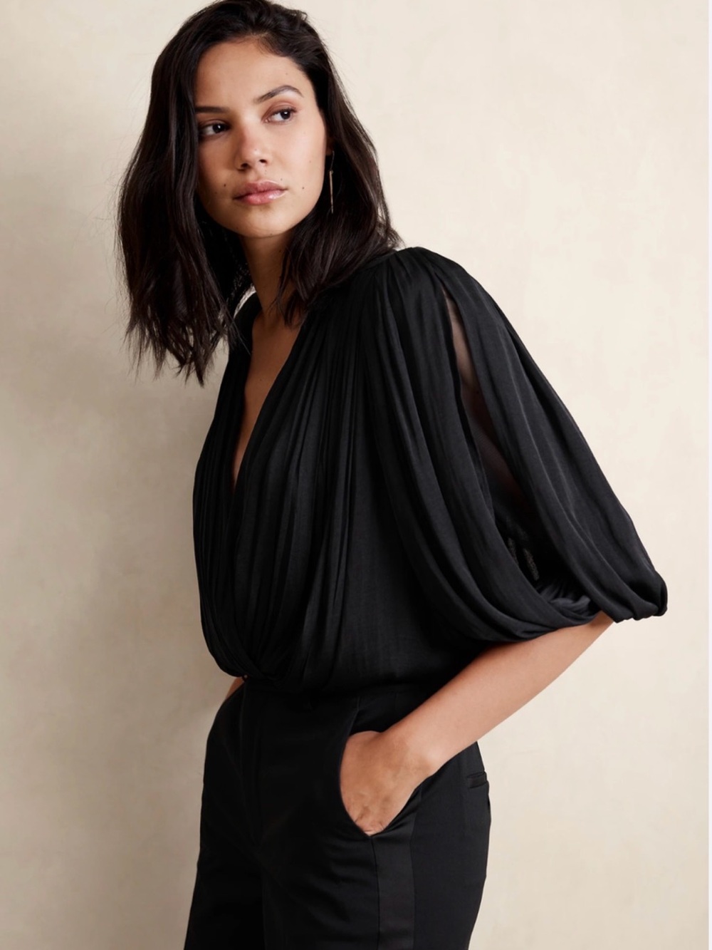 Banana Republic Women's Cropped Wrap Pleated Black Blouse Size S